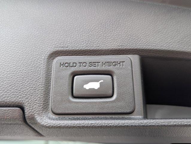 used 2023 Acura RDX car, priced at $41,752