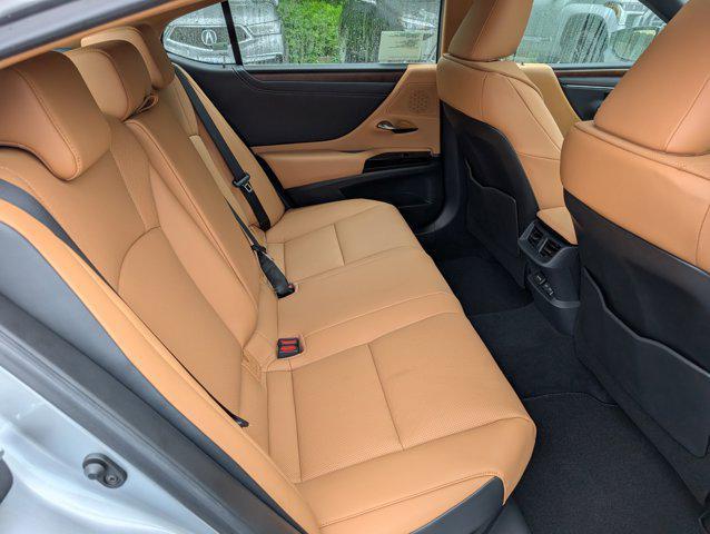 new 2025 Lexus ES 300h car, priced at $49,491