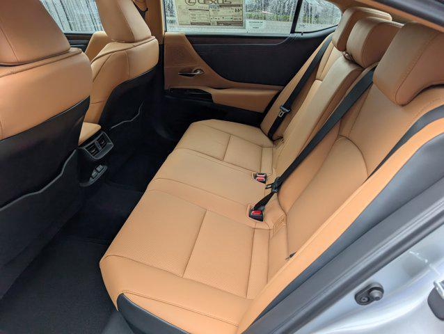 new 2025 Lexus ES 300h car, priced at $49,491