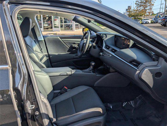 used 2021 Lexus ES 350 car, priced at $32,800