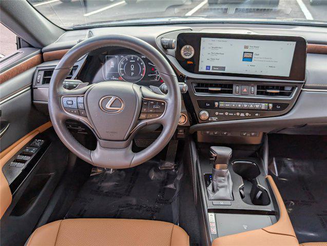 used 2023 Lexus ES 350 car, priced at $38,500