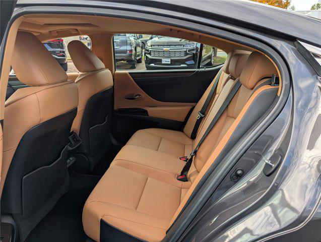 used 2023 Lexus ES 350 car, priced at $38,500