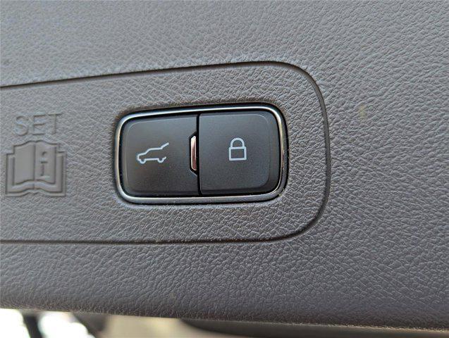 used 2023 Lincoln Aviator car, priced at $45,500
