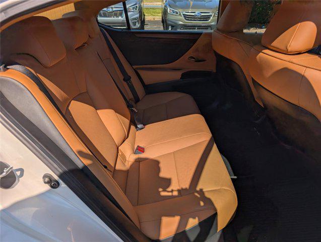used 2024 Lexus ES 350 car, priced at $39,900