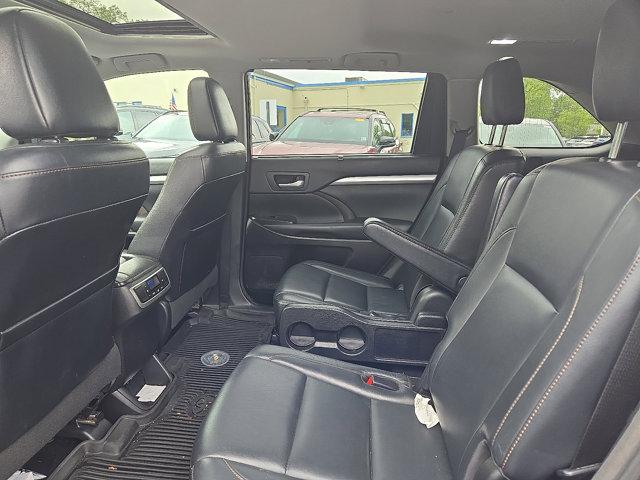 used 2018 Toyota Highlander car, priced at $24,495