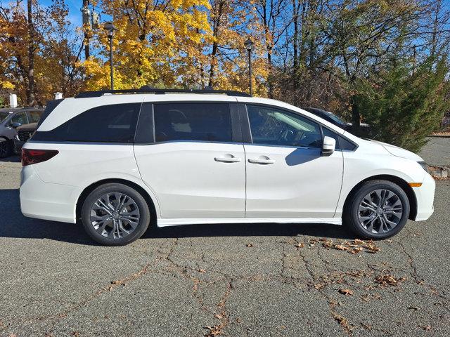 new 2025 Honda Odyssey car, priced at $49,055