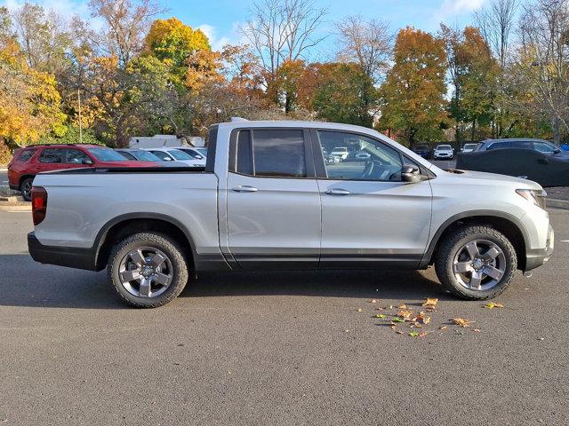 new 2025 Honda Ridgeline car, priced at $46,775