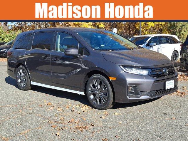 new 2025 Honda Odyssey car, priced at $48,005