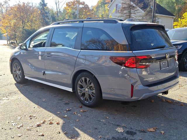 new 2025 Honda Odyssey car, priced at $49,845