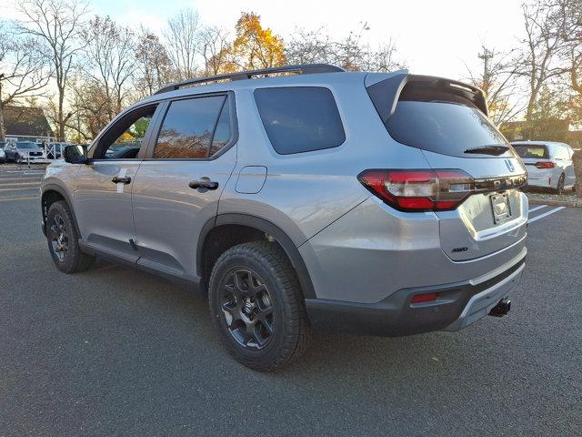 new 2025 Honda Pilot car, priced at $50,795