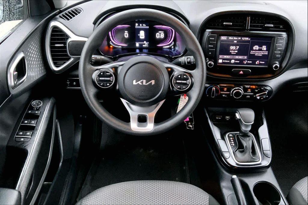 used 2024 Kia Soul car, priced at $18,998