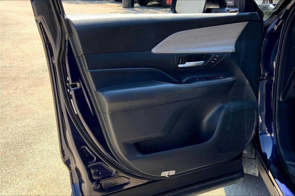 used 2024 Toyota Grand Highlander car, priced at $45,998
