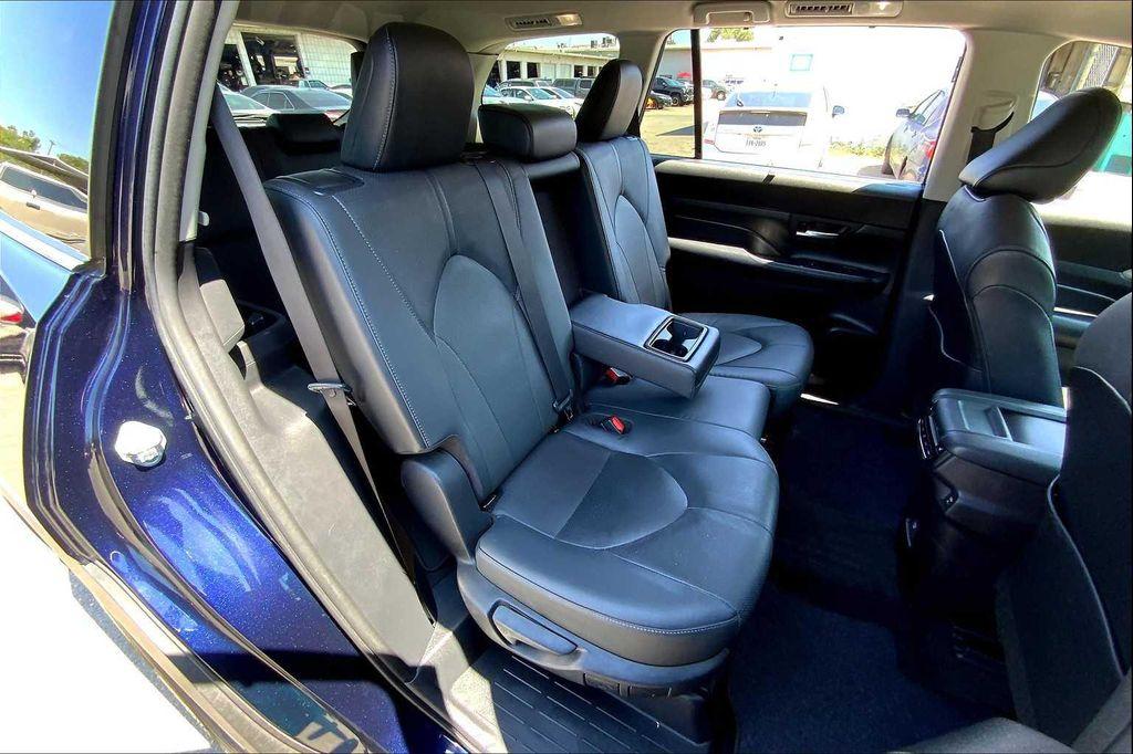 used 2024 Toyota Grand Highlander car, priced at $45,998