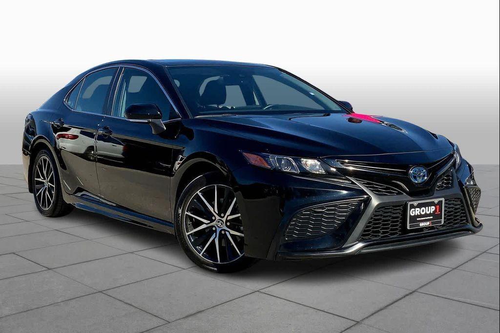 used 2024 Toyota Camry Hybrid car, priced at $29,979