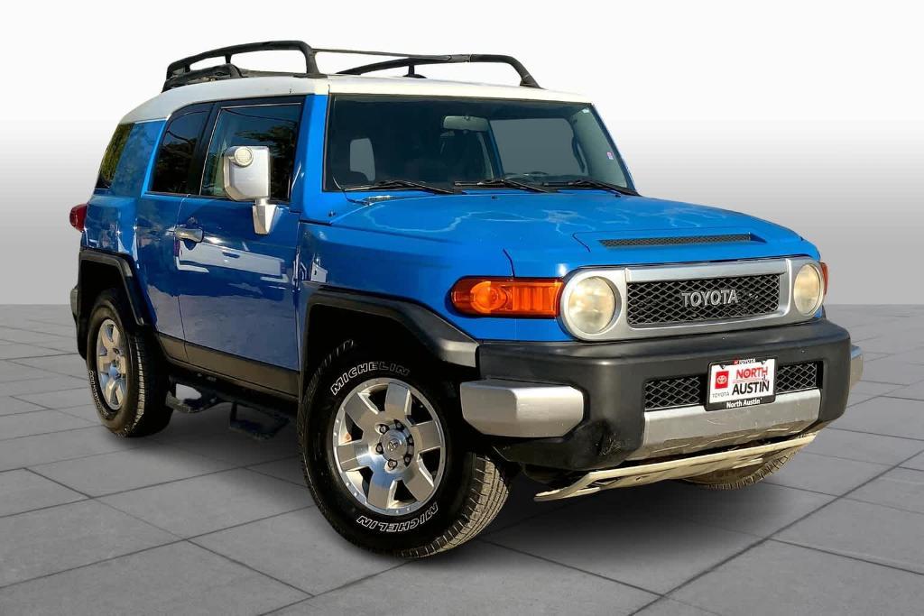 used 2007 Toyota FJ Cruiser car, priced at $14,983