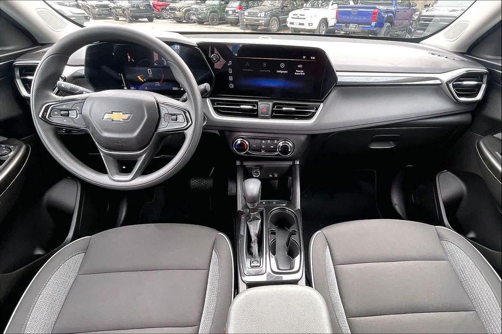 used 2025 Chevrolet TrailBlazer car, priced at $24,998