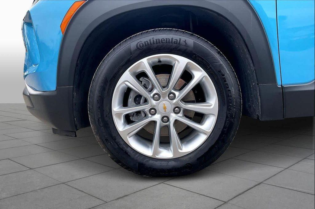 used 2025 Chevrolet TrailBlazer car, priced at $24,998