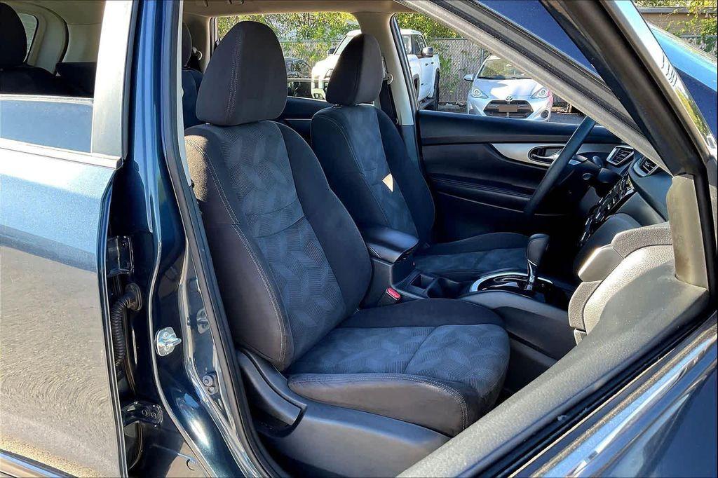 used 2016 Nissan Rogue car, priced at $8,965