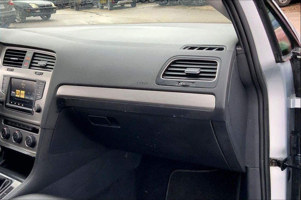 used 2017 Volkswagen Golf SportWagen car, priced at $12,998