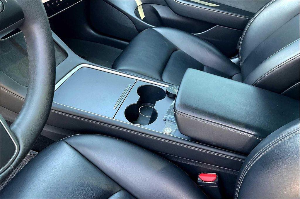 used 2022 Tesla Model 3 car, priced at $28,999