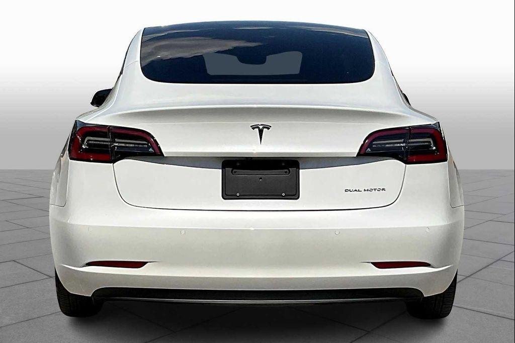 used 2022 Tesla Model 3 car, priced at $28,999