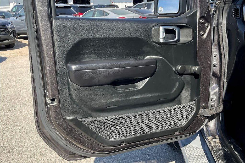 used 2019 Jeep Wrangler Unlimited car, priced at $24,967