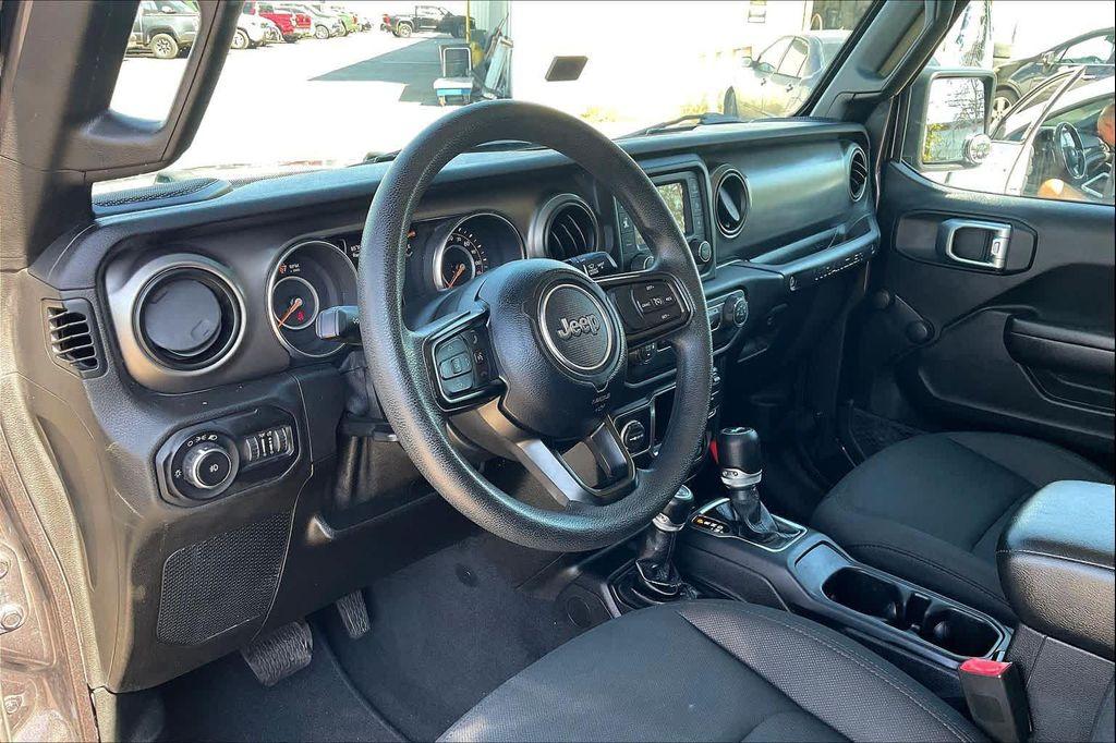 used 2019 Jeep Wrangler Unlimited car, priced at $24,967