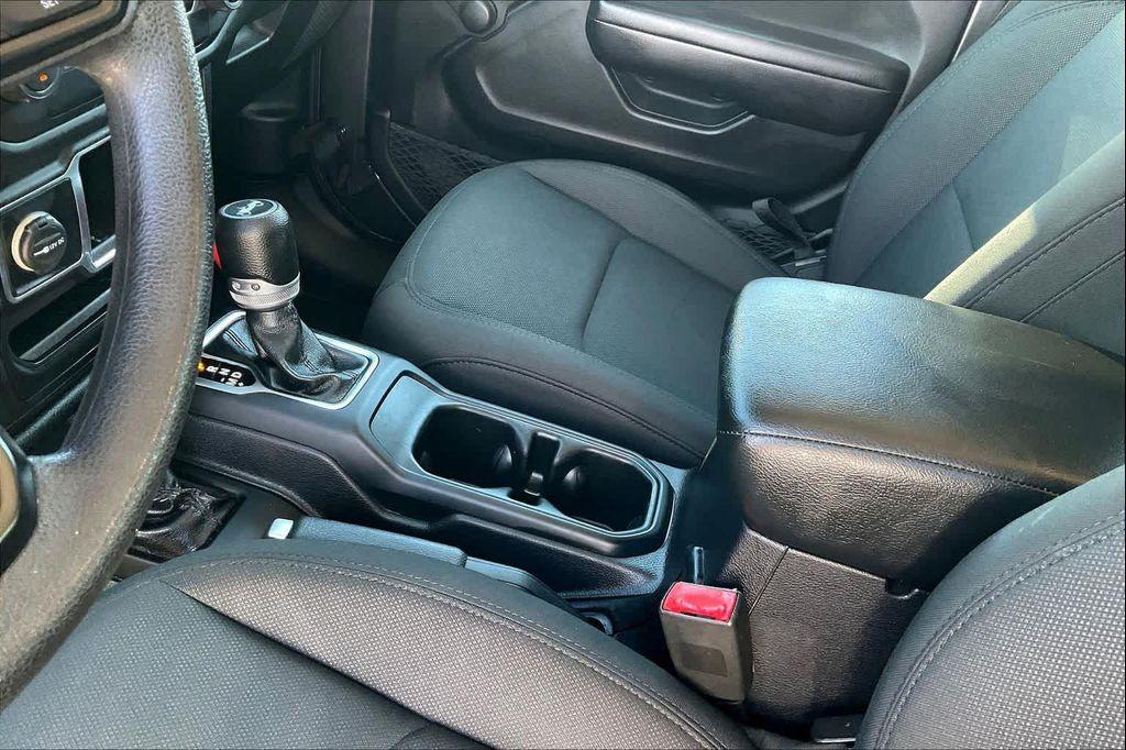 used 2019 Jeep Wrangler Unlimited car, priced at $24,967