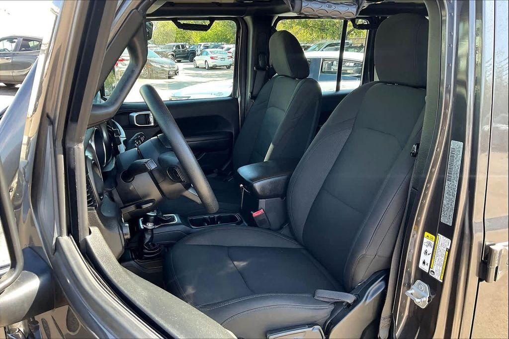 used 2019 Jeep Wrangler Unlimited car, priced at $24,967