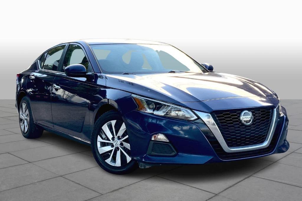 used 2019 Nissan Altima car, priced at $15,986