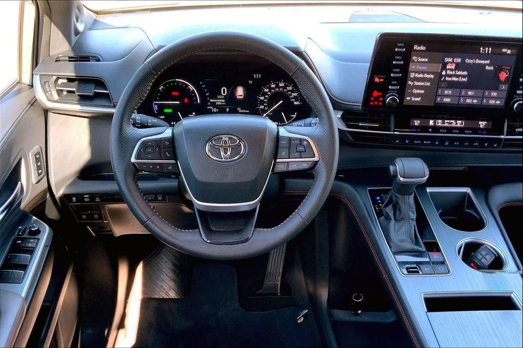 used 2024 Toyota Sienna car, priced at $48,990