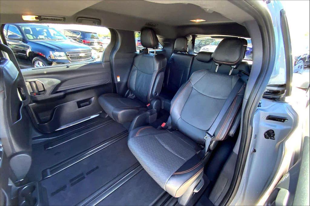 used 2024 Toyota Sienna car, priced at $48,990