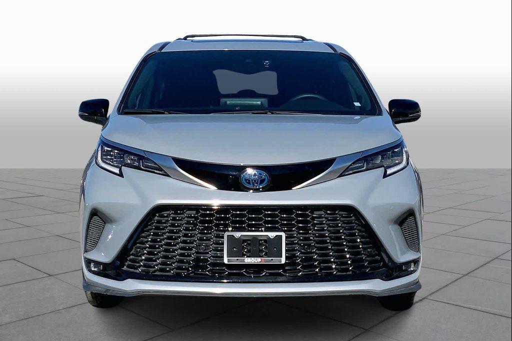 used 2024 Toyota Sienna car, priced at $48,990