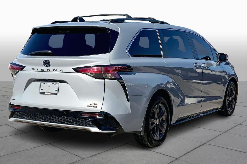 used 2024 Toyota Sienna car, priced at $48,990