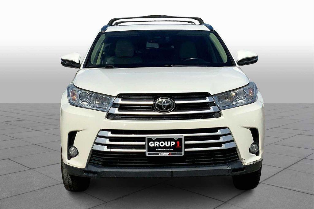 used 2017 Toyota Highlander car, priced at $14,999