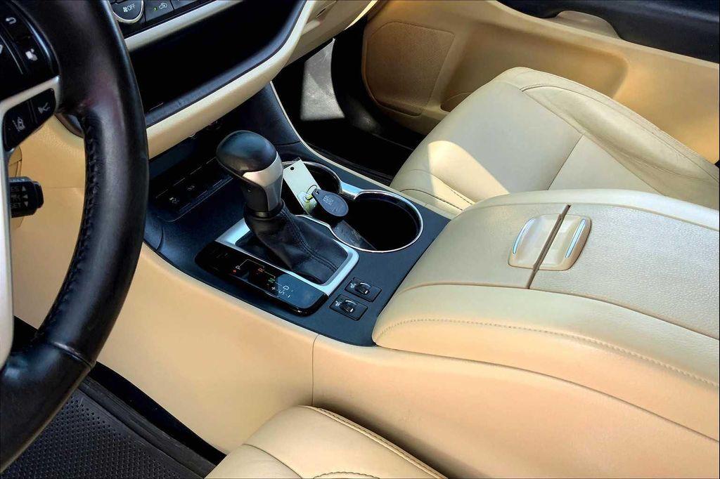 used 2017 Toyota Highlander car, priced at $14,999