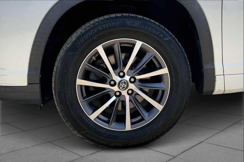 used 2017 Toyota Highlander car, priced at $14,999