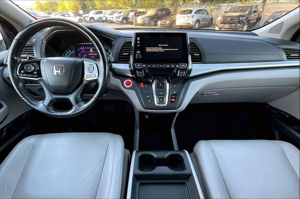 used 2018 Honda Odyssey car, priced at $20,405