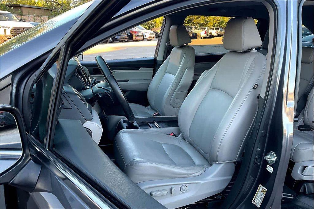 used 2018 Honda Odyssey car, priced at $20,405