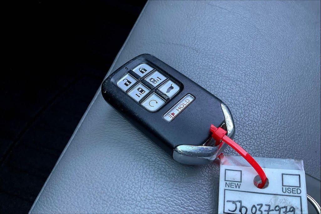 used 2018 Honda Odyssey car, priced at $20,405