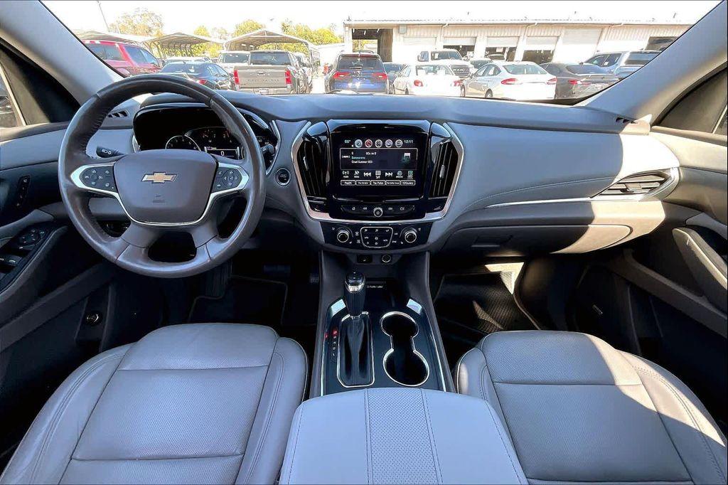 used 2018 Chevrolet Traverse car, priced at $23,940