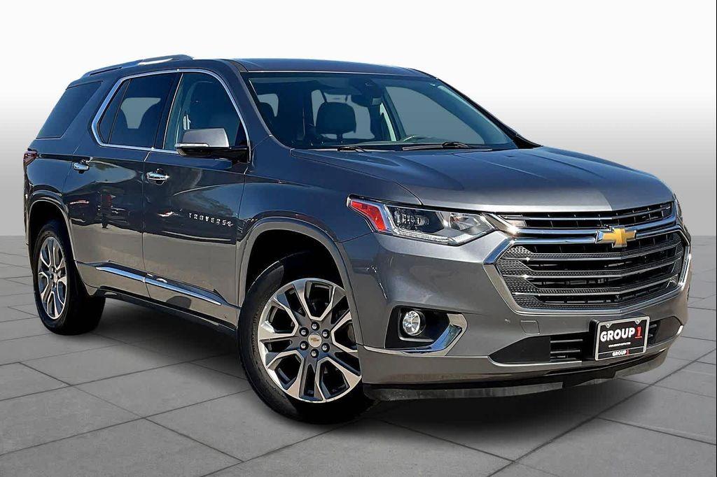 used 2018 Chevrolet Traverse car, priced at $23,940