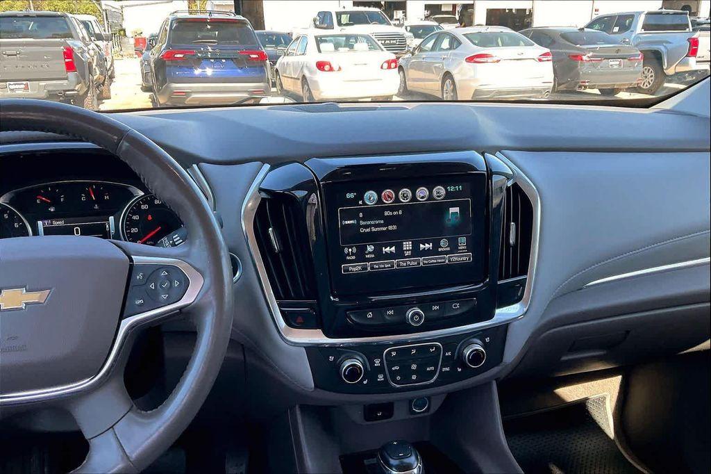 used 2018 Chevrolet Traverse car, priced at $23,940