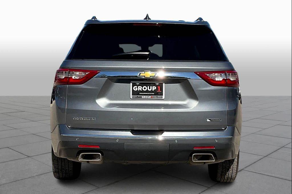used 2018 Chevrolet Traverse car, priced at $23,940