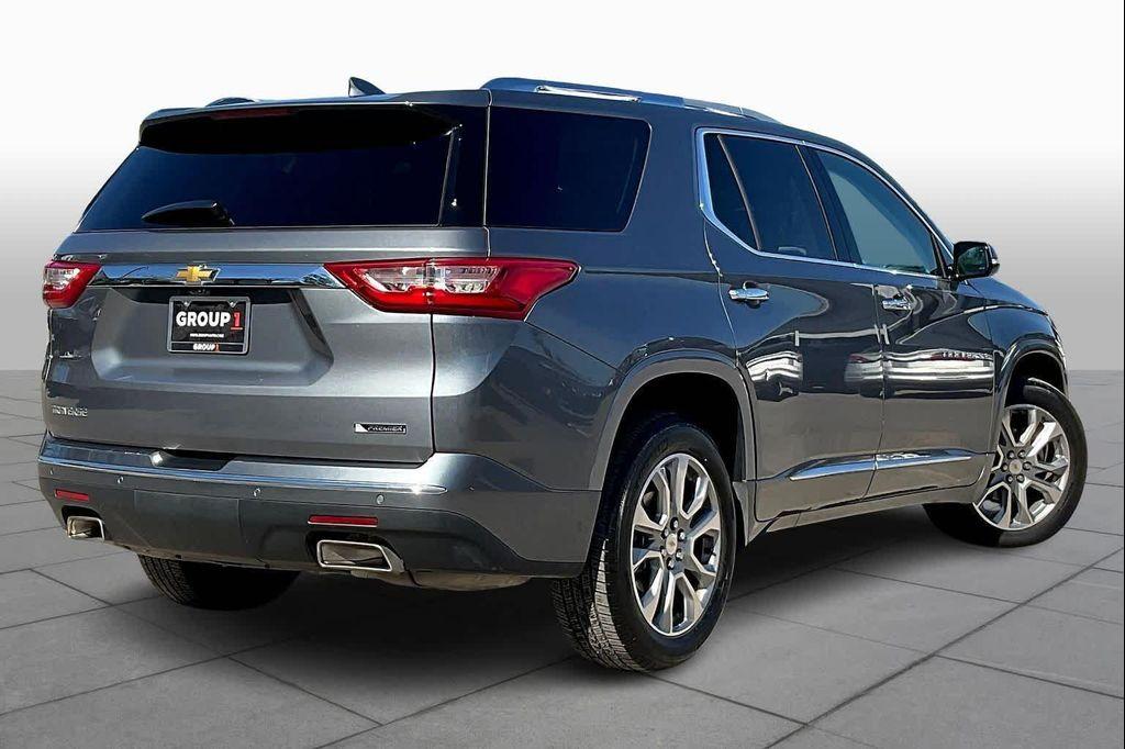 used 2018 Chevrolet Traverse car, priced at $23,940