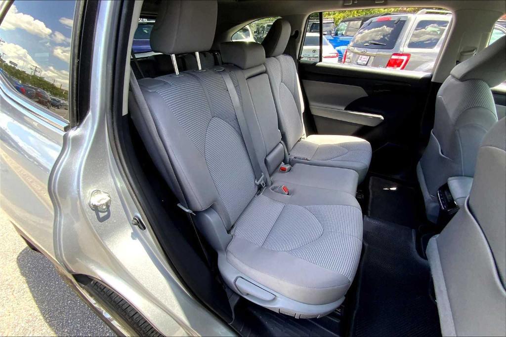 used 2020 Toyota Highlander car, priced at $27,979