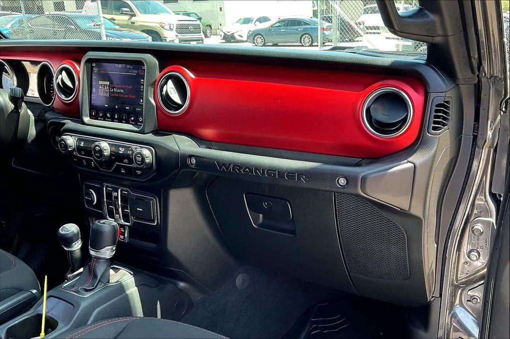 used 2021 Jeep Wrangler Unlimited car, priced at $33,071