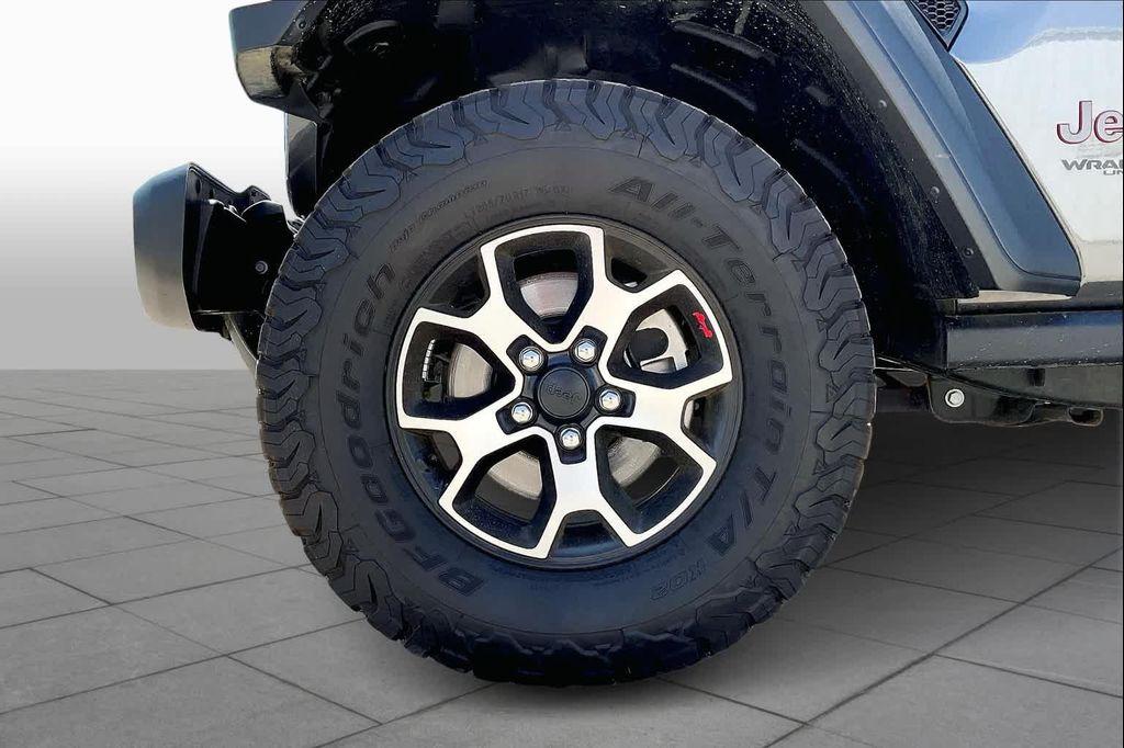 used 2021 Jeep Wrangler Unlimited car, priced at $33,071