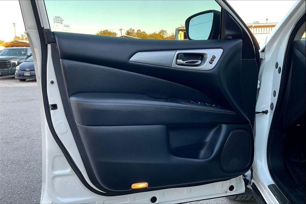 used 2018 Nissan Pathfinder car, priced at $10,961