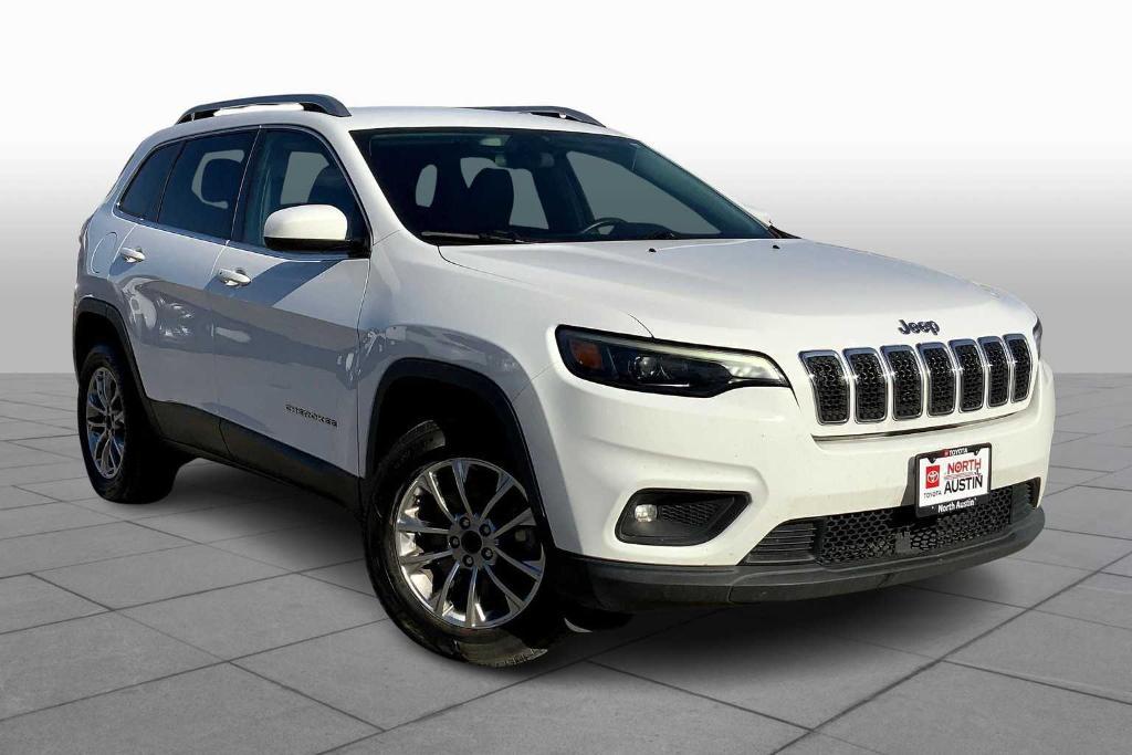 used 2019 Jeep Cherokee car, priced at $14,275